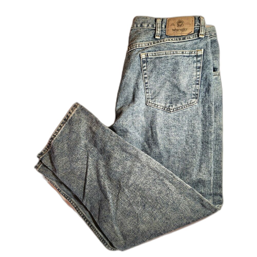Wrangler Men’s 36x30 Straight Leg100% Cotton Light Wash Classic Y2K Dad Jeans